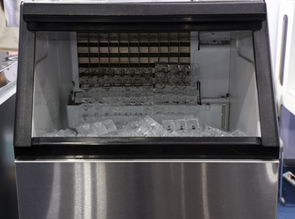Commercial Icemaker Repair Service